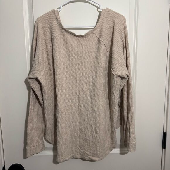 American Eagle Soft & Sexy Cream Oversized Waffle Knit Lightweight Sweater - Picture 2 of 5